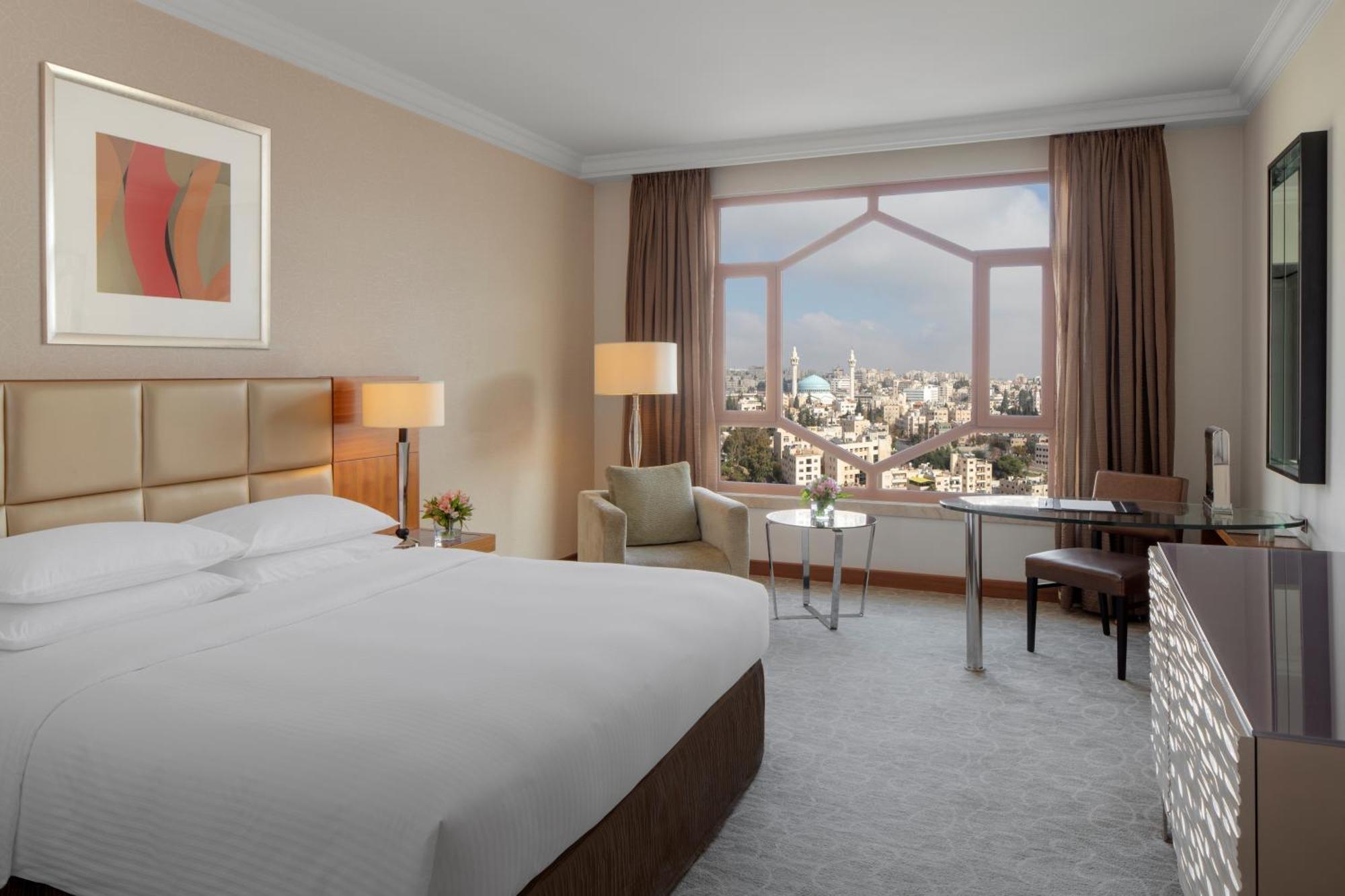 Grand Hyatt Amman Hotel Bagian luar foto A room at the hotel