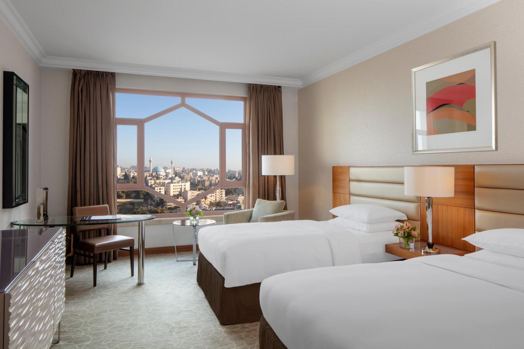Grand Hyatt Amman Hotel Bagian luar foto A room at the Conrad Hilton Jerusalem
